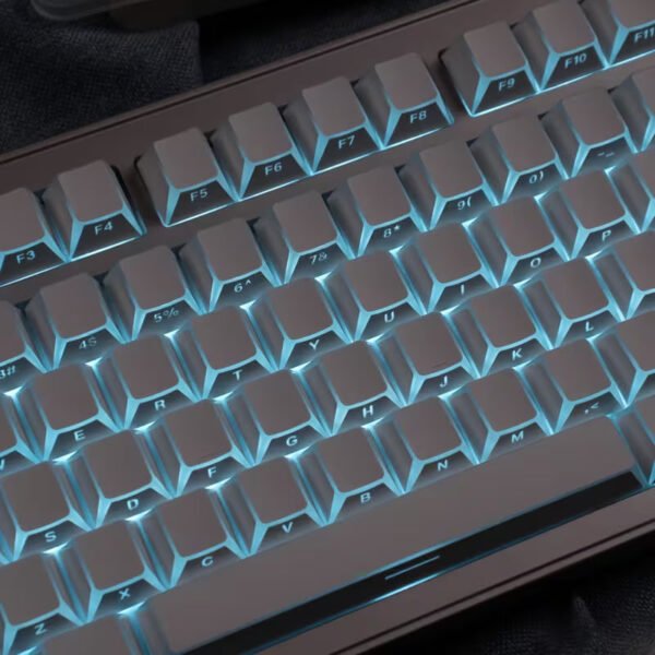 KEYCAPS transparent white